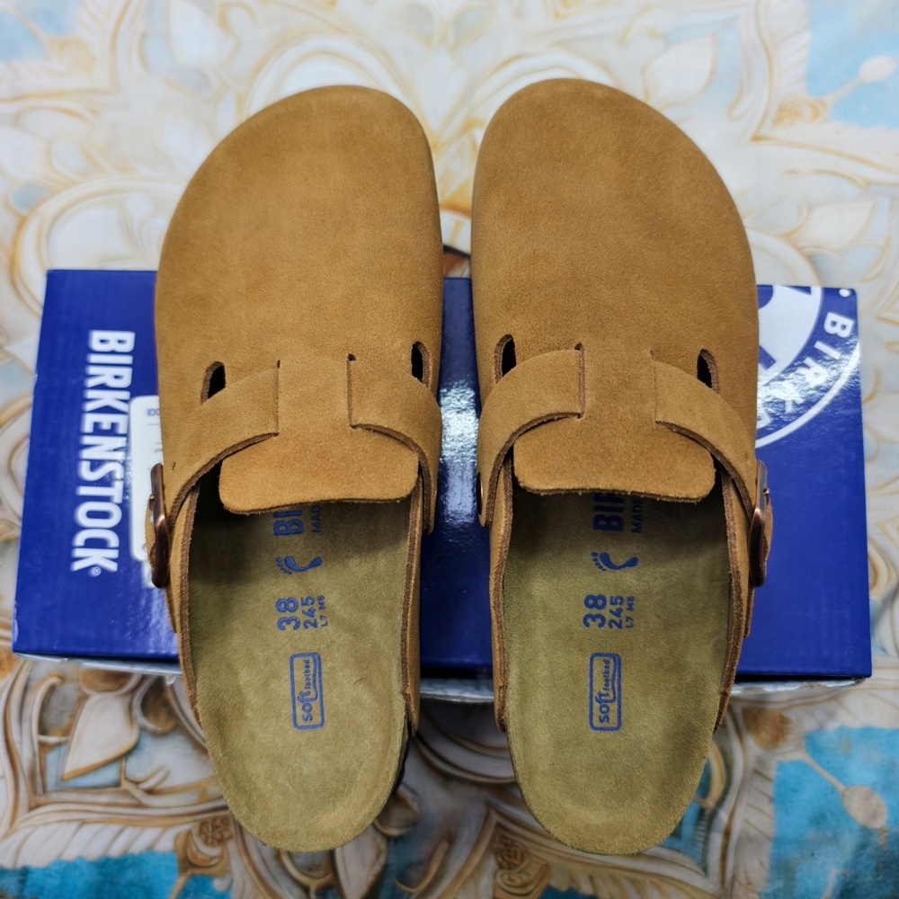 NWT Women's Birkenstock Boston Shoes in Mink Suede - Narrow Fit - Picture 2 of 5